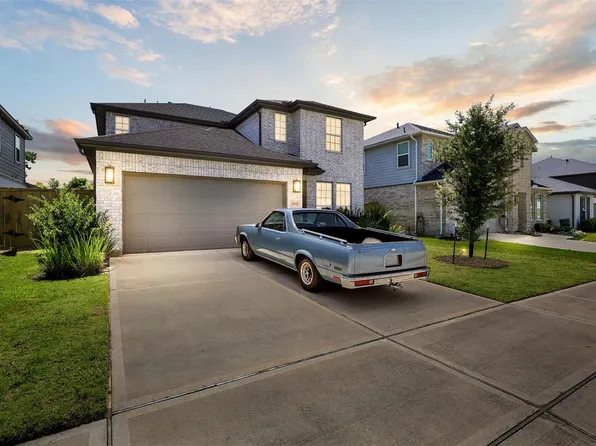 22018 Big Sky Dr, Tomball, TX 77375