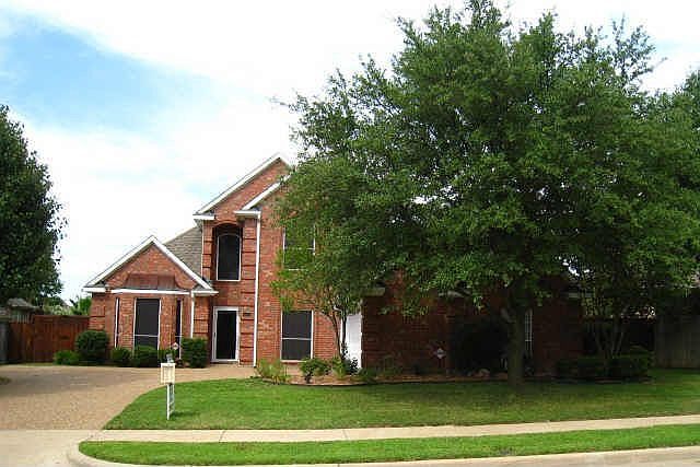 1st image of 1119 Lakewood Dr
