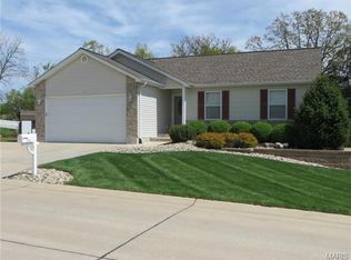 10306 Micah Ln, Hillsboro, MO 63050