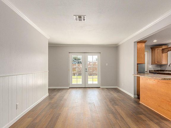 2nd image of 1719 W Tonto Ln