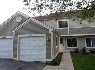 2635 Prairieview Ln N, Aurora, IL 60502