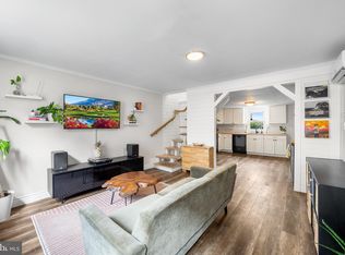 535 E Cabot St, Philadelphia, PA 19125