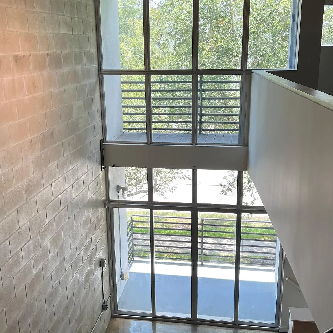 2 bed, 2.5 bath, 1259 sqft, $2,950 — Photo 2