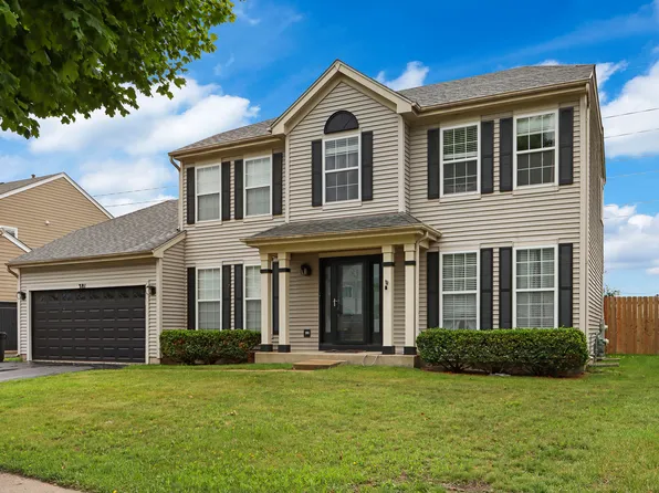 381 Warwick Ln, Lake In The Hills, IL 60156