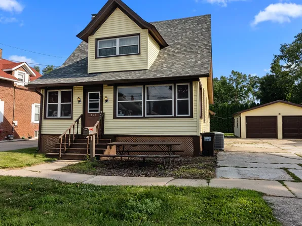 603 W Burbank St, Harvard, IL 60033