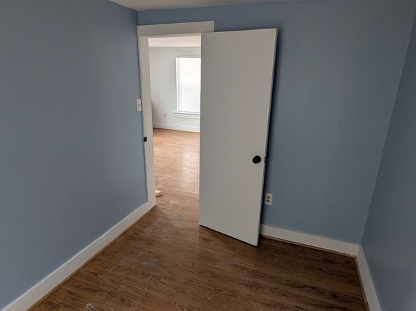 48 S Main St #1