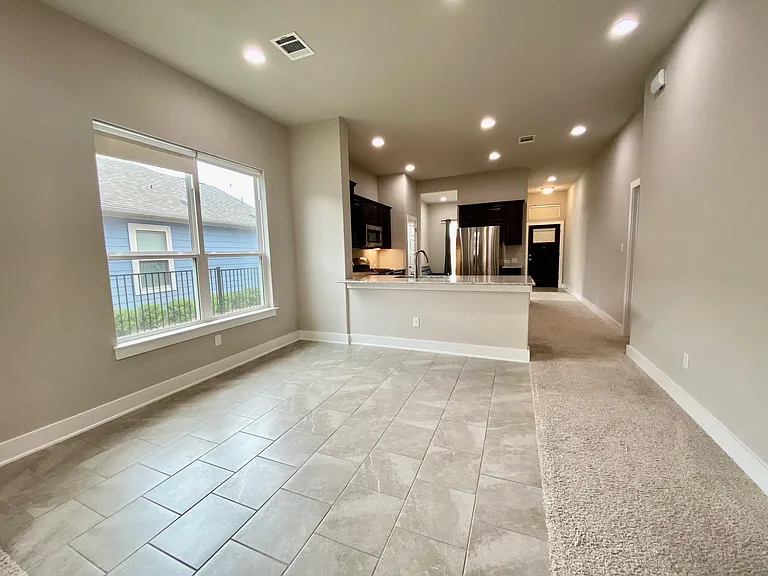 1550 Harwell Loop — Photo 7