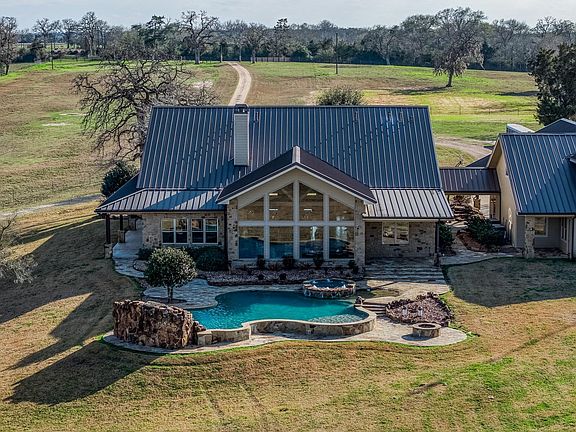 3rd image of 6892 Palm Rd