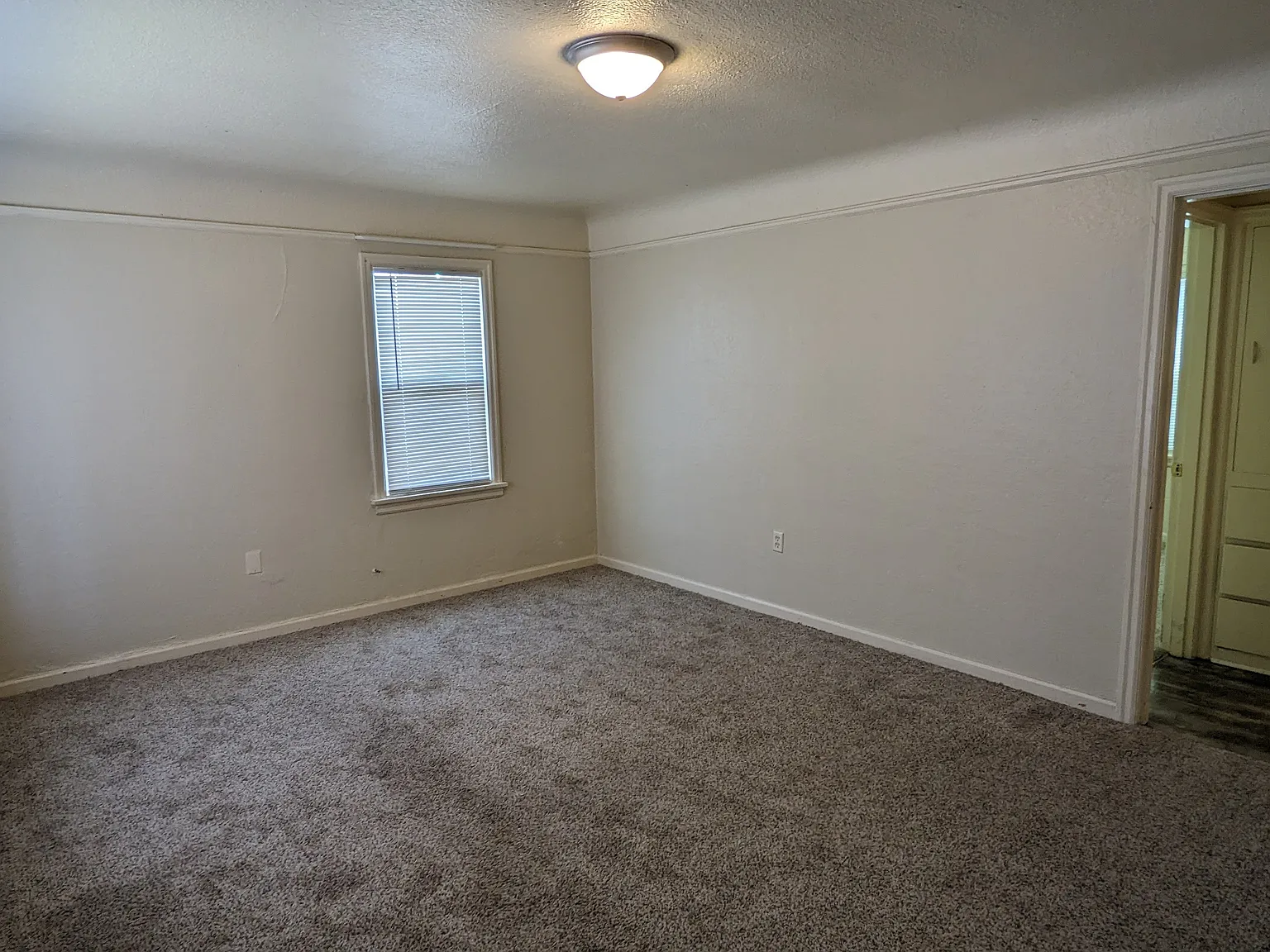 1 bed, 675 sqft, $1,695 — Photo 3