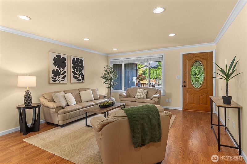 4th image of 13204 60th Drive SE