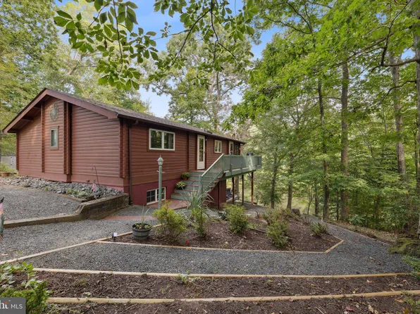 11282 Gunsmoke Ct, Lusby, MD 20657