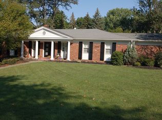 2682 Cedarvue Dr, Pittsburgh, PA 15241