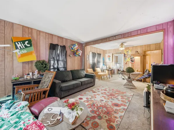 3910 Cornell St, Des Moines, IA 50313
