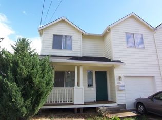 4304 SE 57th Ave, Portland, OR 97206
