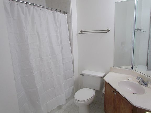 5th image of 2204 Westcourt Ln APT 418