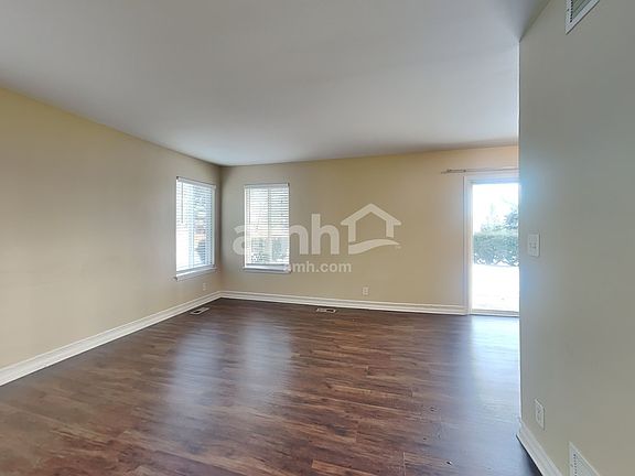 5th image of 20825 W Bangor Ct