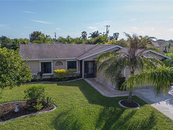 2nd image of 507 NE 21st Pl