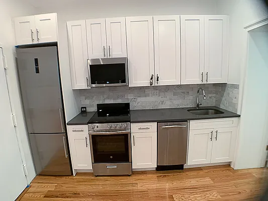 Rented by Francine Realty | media 20