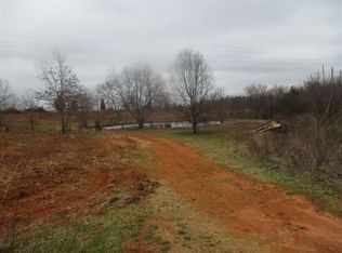 Roddy Rd, Campobello, SC 29322