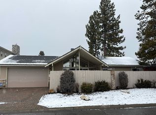 2209 Catalina Dr, South Lake Tahoe, CA