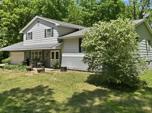 2952 8th Ave, Chetek, WI 54728