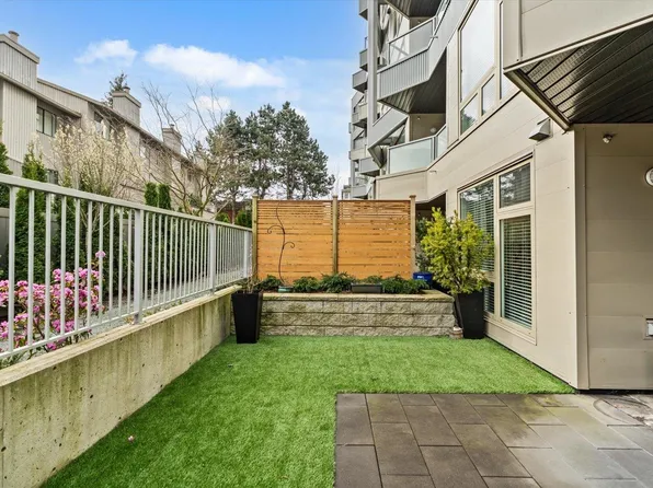 32838 Landeau Pl #102, Abbotsford, BC V2S 0M6