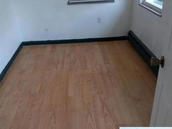 3rd image of 9461 Us Route 40 W APT 1
