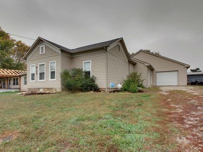 366 E Main St, Plainville, IL, 62365