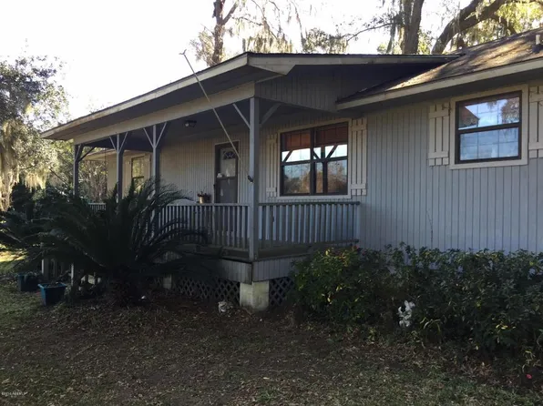72 Stuart Pl, Hilton Head Island, SC 29928