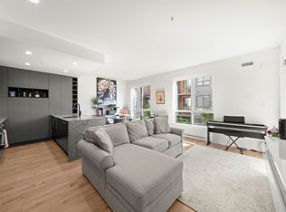 3131 Murray St #309, Pt Moody, BC V3H 1X1