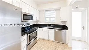 Percival Ave — Photo 11