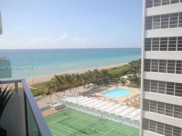 5151 Collins Ave #1030 — Photo 3