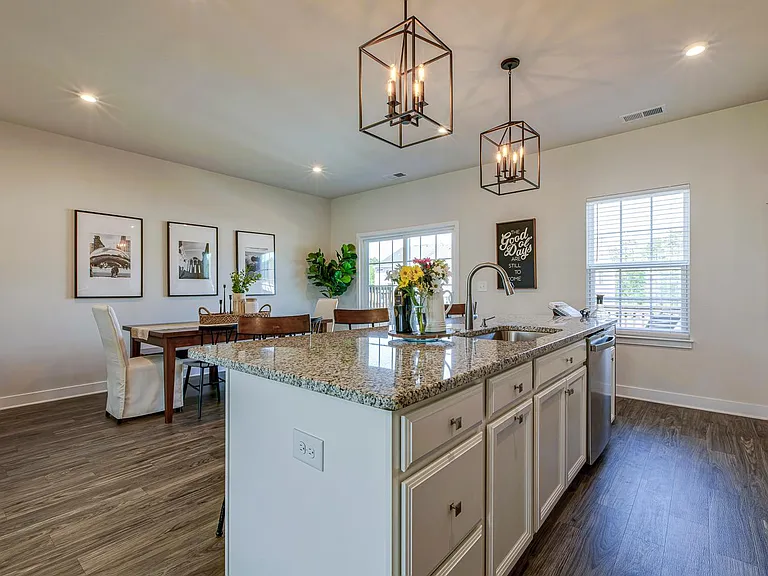241 Misty Pike Dr — Photo 13