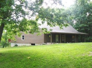 6736 Horseshoe Rd, Morgantown, IN 46160