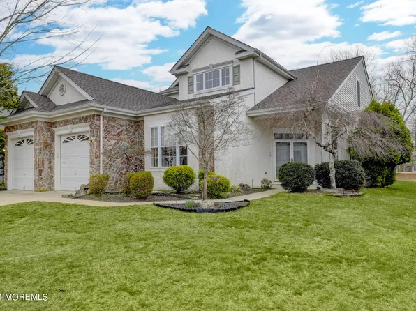 18 Spyglass Drive, Jackson, NJ 08527