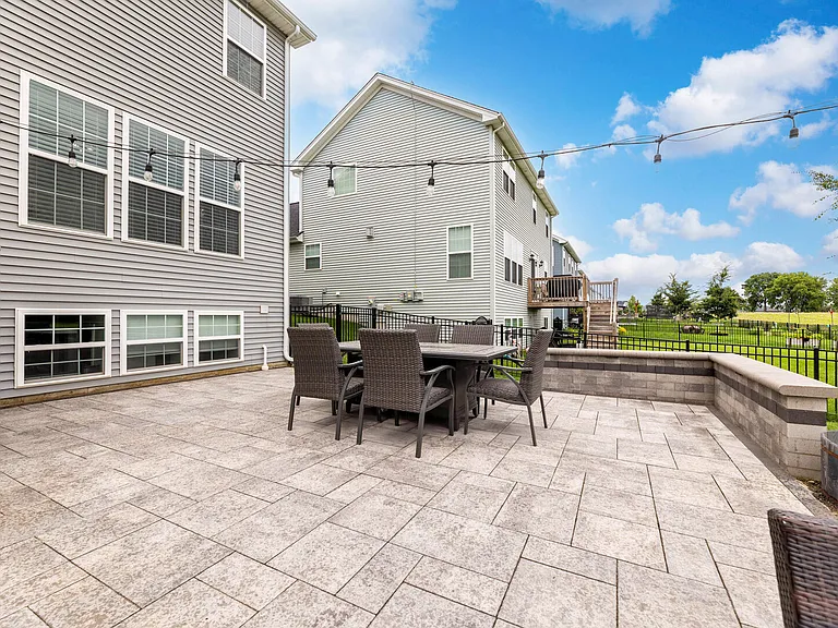 12333 S Prairie Ridge Ln — Photo 24