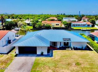 310 Jack Dr, Cocoa Beach, FL 32931