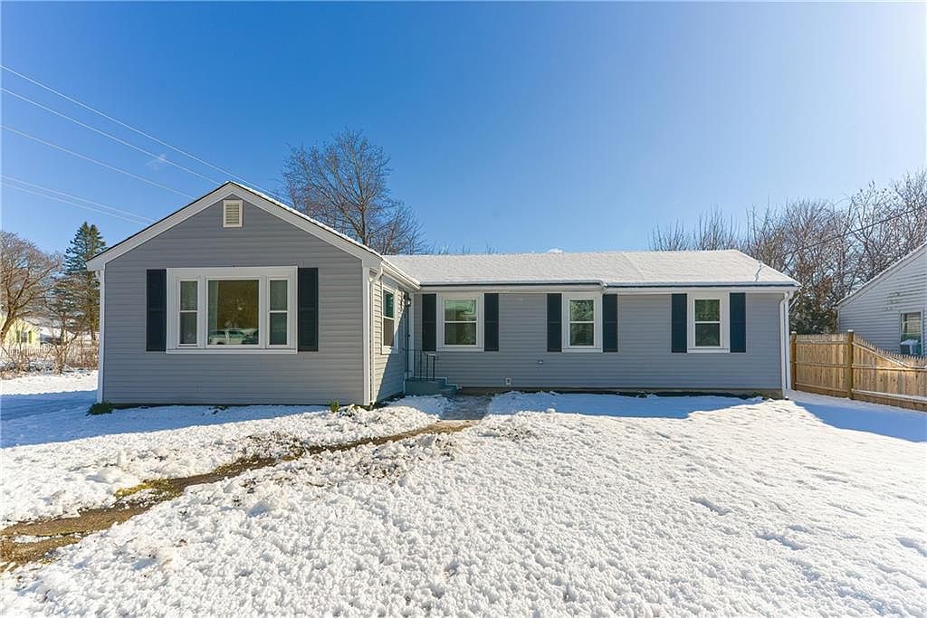 445 Bryant St, Cumberland, RI 02864 Zillow