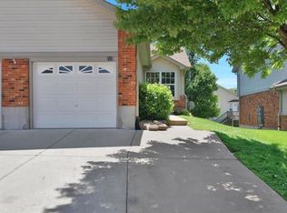 212 Fawn Meadow Ct, O'Fallon, MO 63366
