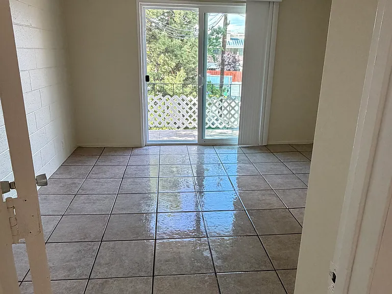 910 Eden Ct #910 — Photo 11