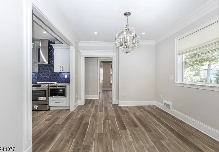263 Walnut St #1 — Photo 12