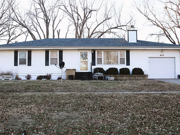 407 Dogwood St, Wakefield, KS 67487