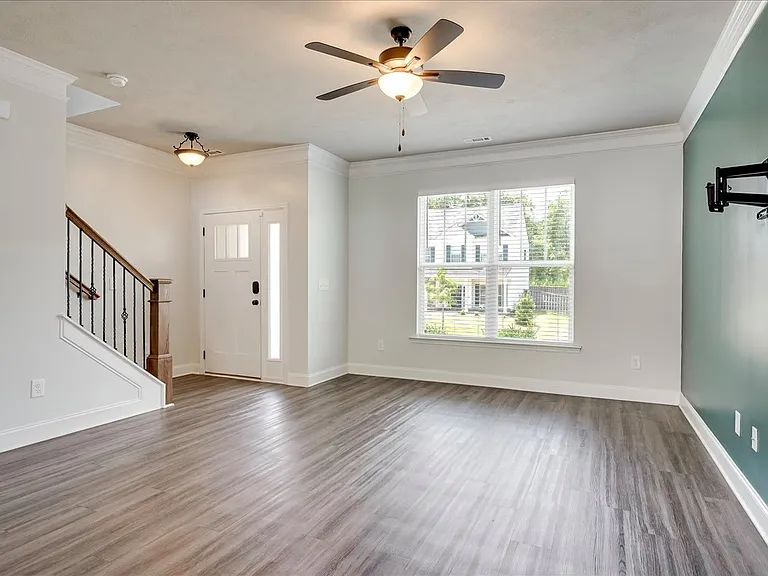 1297 Gregory Landing Dr — Photo 6