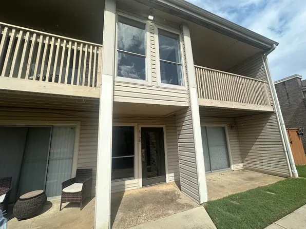 6760 Quail Hollow Ct APT 4, Memphis, TN 38120