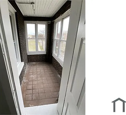 818 E Marquette Rd #2 — Photo 9