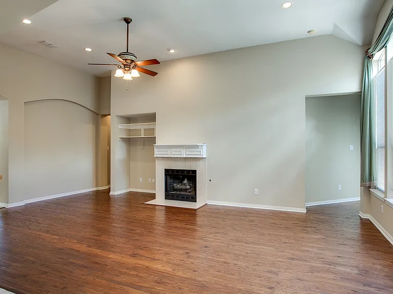 2221 Briary Trace Ct — Photo 8