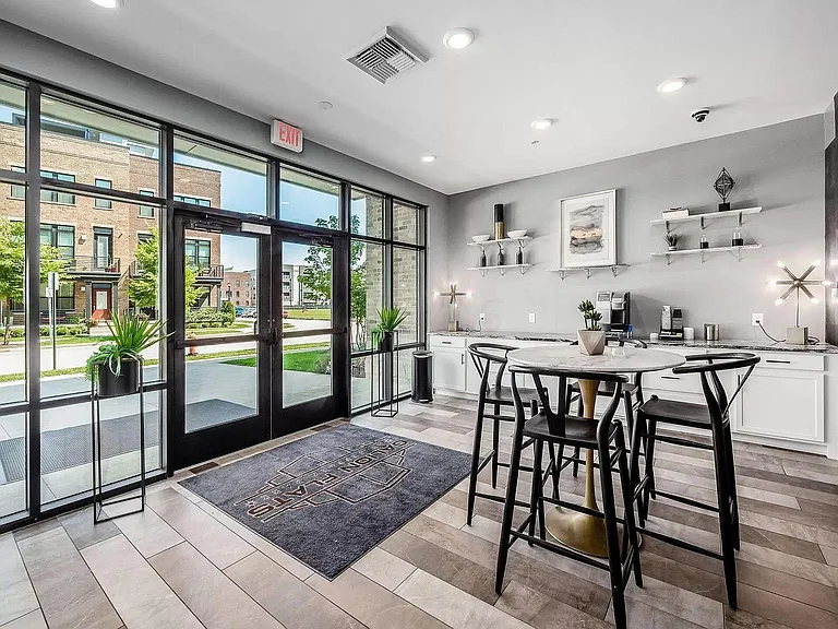 751 N 6th St #208 — Photo 41