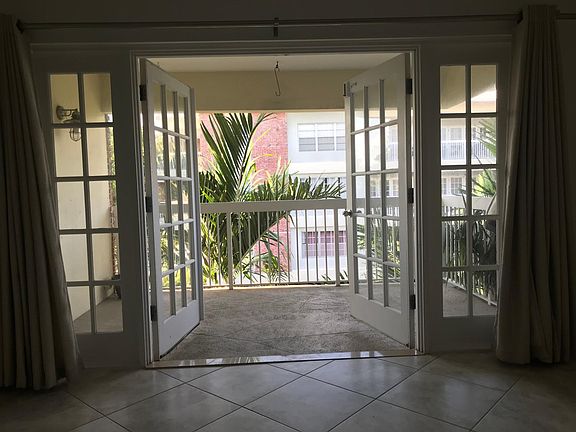 3rd image of 2424 SE Seventeen Street Cswy #312B