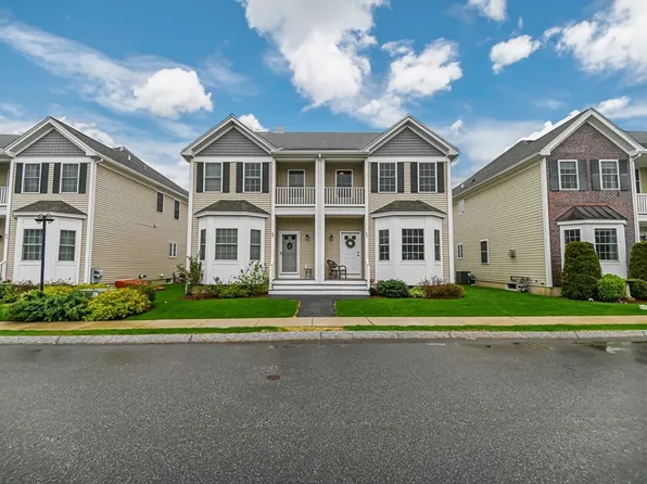 90 Denworth Bell Cir Unit 90, Haverhill, MA 01835