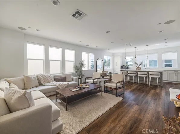 329 Ford, Costa Mesa, CA 92627